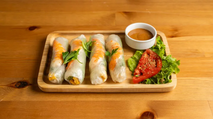 Phở cuốn tươi