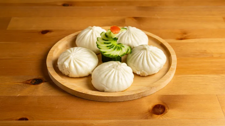 Bánh bao nhân thịt